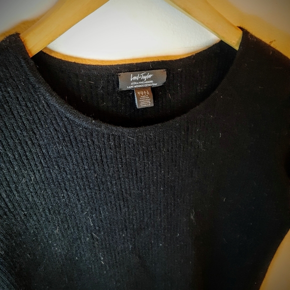 Vintage Lord and Taylor Extra Fine Merino Wool Top - Picture 5 of 5